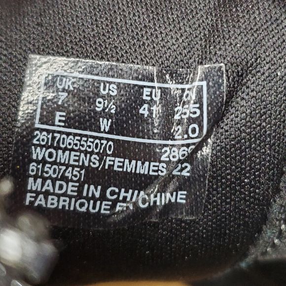 Clarks Caroline Orchid Ruched Black Leather Ankle Booties Comfort Womens SZ 9.5 - Picture 11 of 12